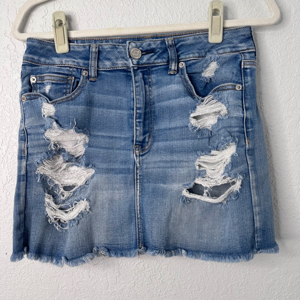 American Eagle Next Level Stretch Distressed Denim Mini Skirt Blue Womens 10